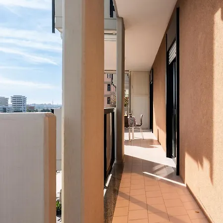 Nicol House Luxury In By Barbarhouse Apartment *