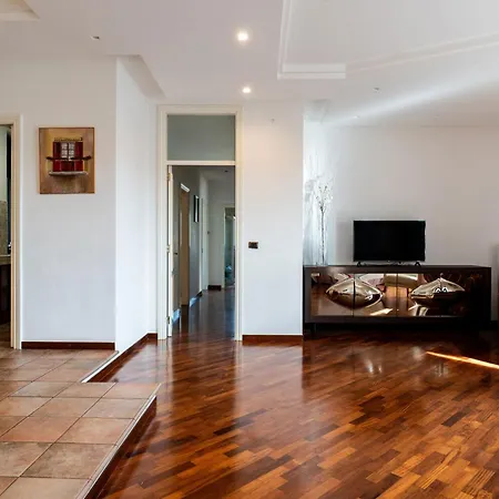 Nicol House Luxury In By Barbarhouse Apartment *